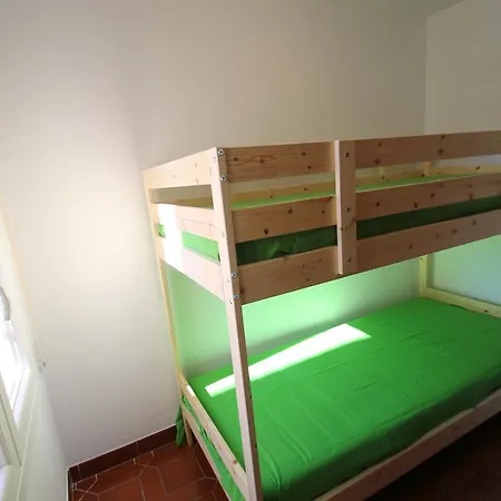 Leo Apartment *